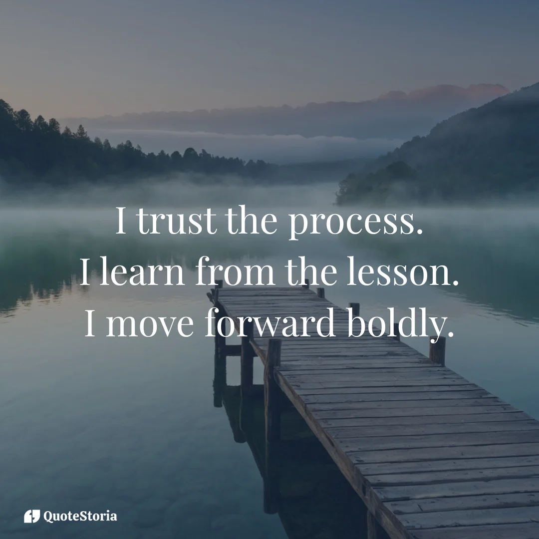 Empowering affirmation visual: I move forward boldly. Trusting the process.